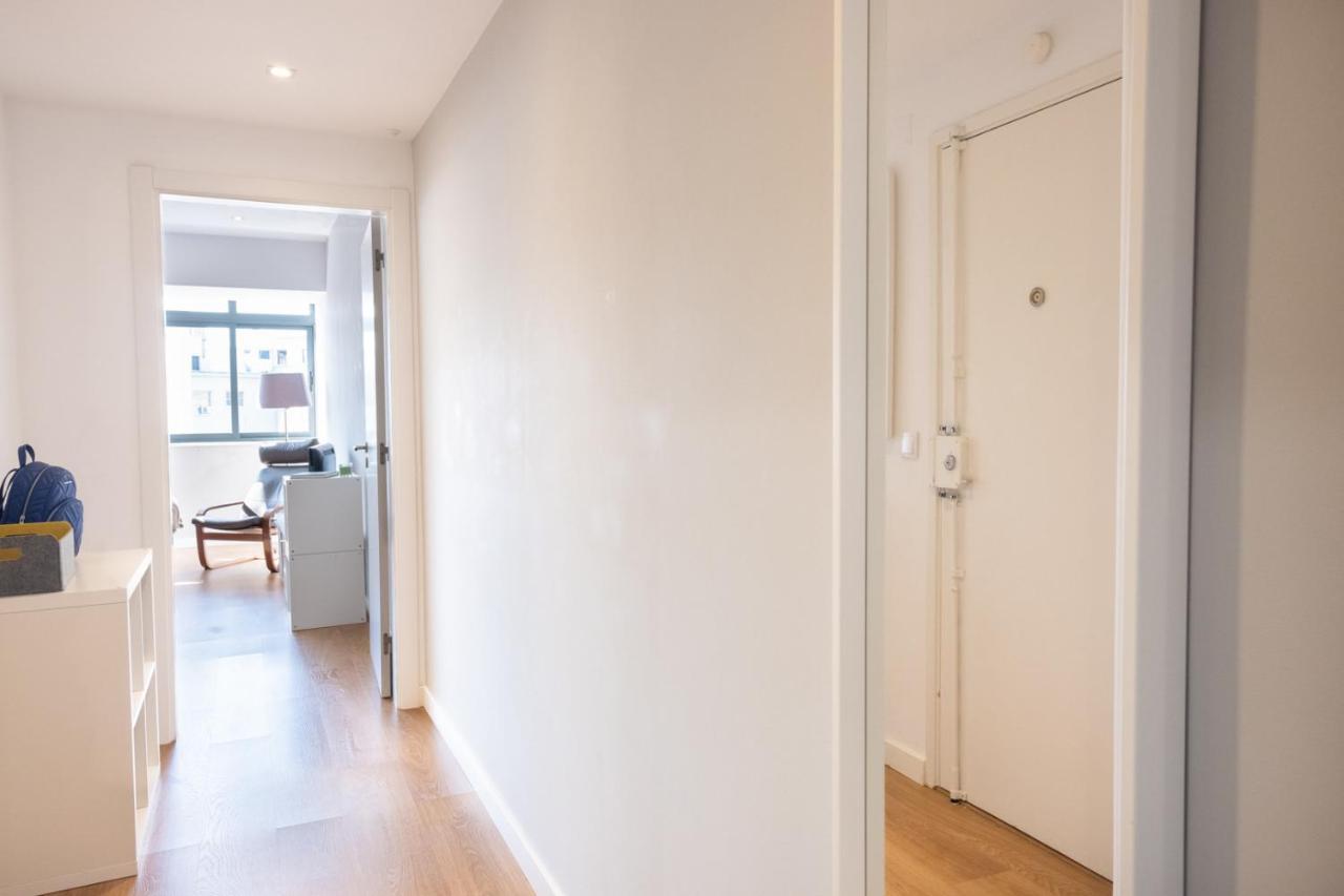 ליסבון Bright & Central Apartment By Lovelystay מראה חיצוני תמונה